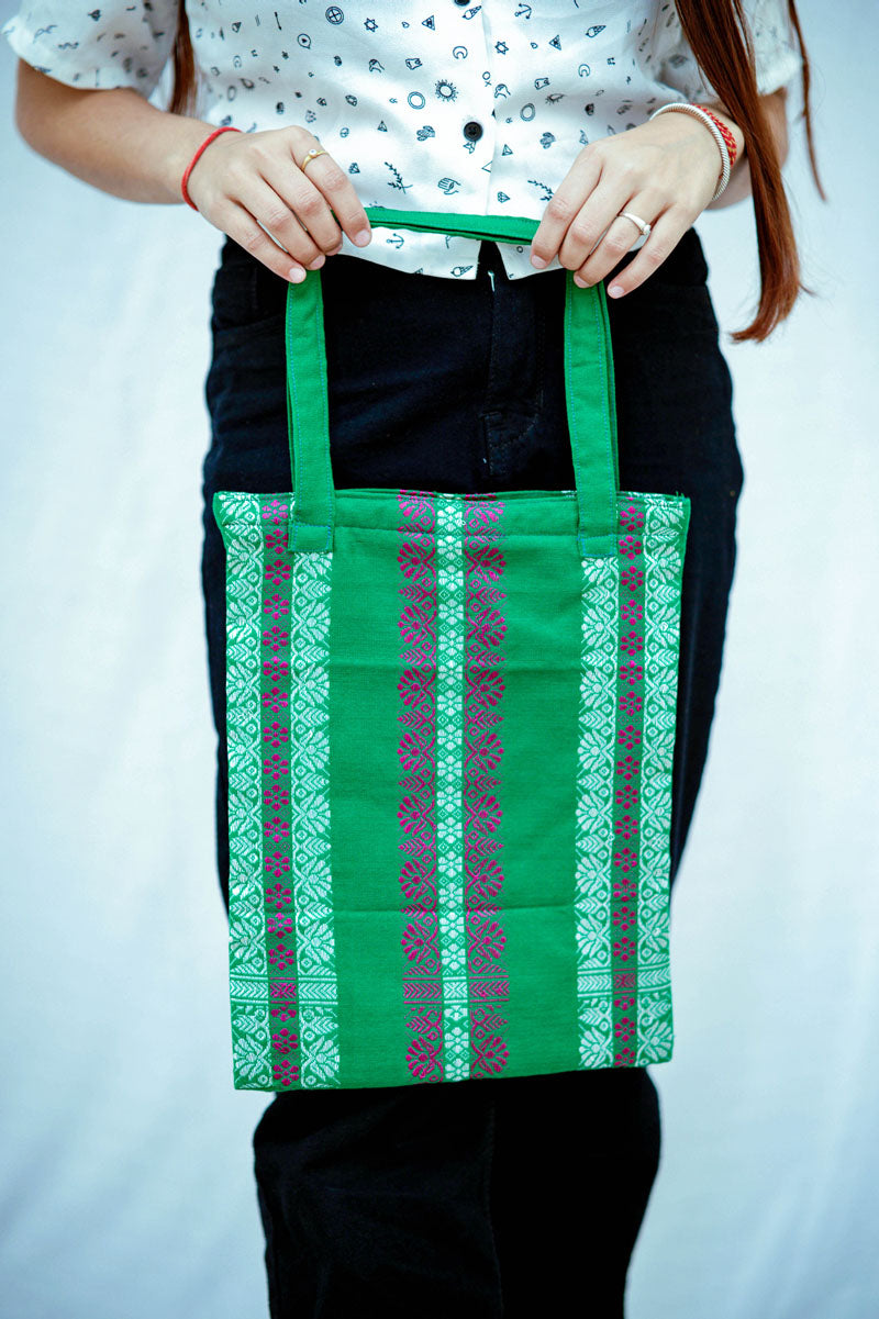 Tote bag with handle