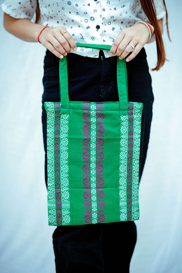 Tote bag with handle